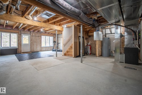 100 Meadowlink Common, Spruce Grove, AB - Indoor Photo Showing Basement