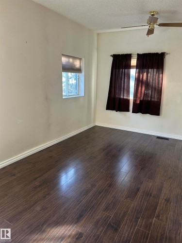 11243 125 Street, Edmonton, AB - Indoor Photo Showing Other Room