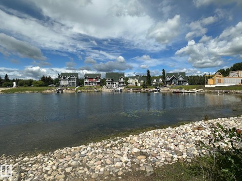 3 Sunset Harbour, Rural Wetaskiwin County, AB 