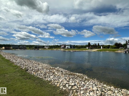 3 Sunset Harbour, Rural Wetaskiwin County, AB 