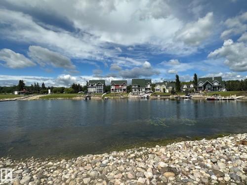 3 Sunset Harbour, Rural Wetaskiwin County, AB 