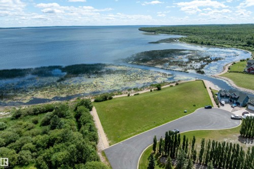 3 Sunset Harbour, Rural Wetaskiwin County, AB 