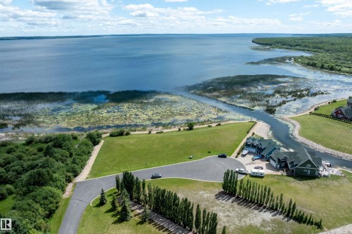 3 Sunset Harbour, Rural Wetaskiwin County, AB 