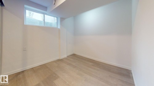 5440 1A Avenue, Edmonton, AB - Indoor Photo Showing Other Room