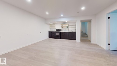 5440 1A Avenue, Edmonton, AB - Indoor