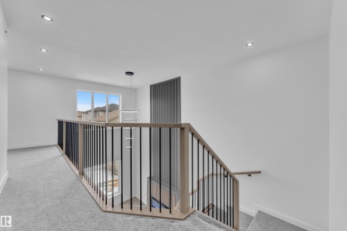 43 Southbridge Drive, Calmar, AB - Indoor Photo Showing Other Room