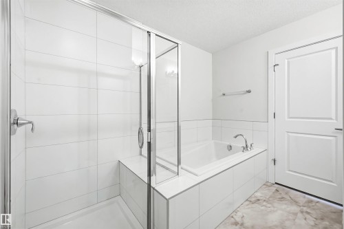 5107 69 Street, Beaumont, AB - Indoor Photo Showing Bathroom