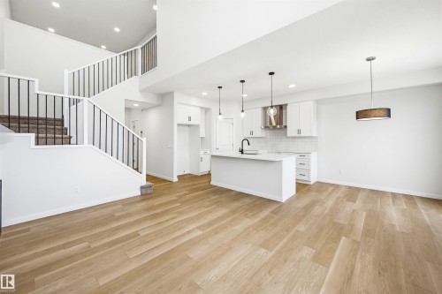 5107 69 Street, Beaumont, AB - Indoor Photo Showing Kitchen