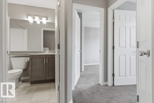 74 3305 Orchards Li, Edmonton, AB - Indoor Photo Showing Bathroom
