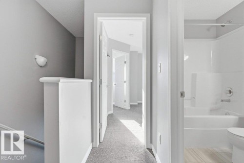 74 3305 Orchards Li, Edmonton, AB - Indoor Photo Showing Bathroom