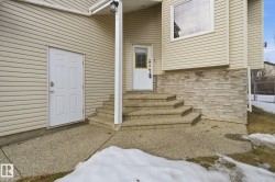 9 DEERFIELD Court  Spruce Grove, AB T7X 4B1