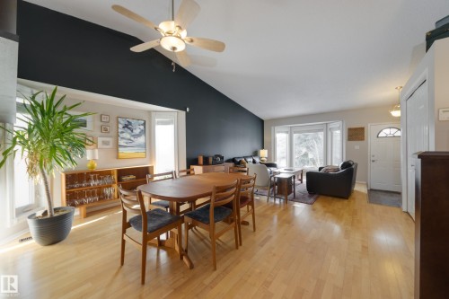 18316 60 Avenue, Edmonton, AB - Indoor Photo Showing Dining Room