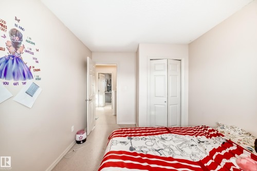 1285 Cunningham Drive, Edmonton, AB - Indoor Photo Showing Bedroom