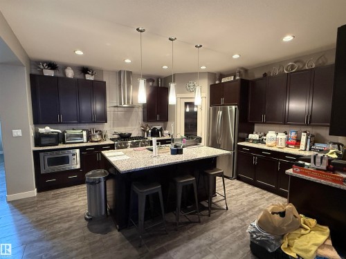 2036 Rochester Avenue, Edmonton, AB - Indoor Photo Showing Kitchen With Double Sink With Upgraded Kitchen