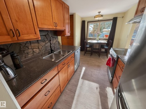 8316 122 Avenue, Edmonton, AB - Indoor Photo Showing Kitchen With Double Sink