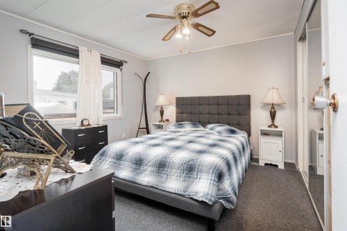 2438 Lakeview Bay, Edmonton, AB - Indoor Photo Showing Bedroom
