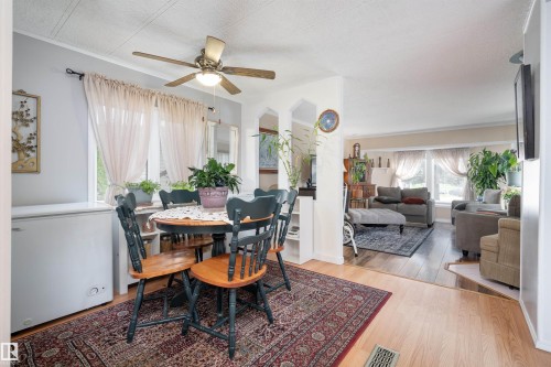 2438 Lakeview Bay, Edmonton, AB - Indoor Photo Showing Dining Room