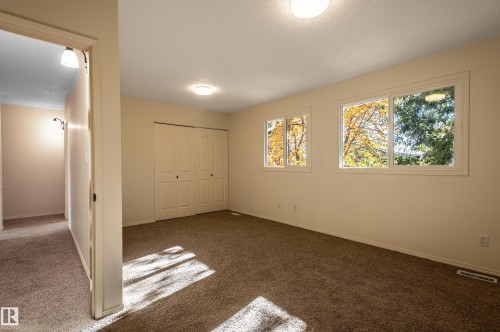 13341 47 Street, Edmonton, AB 