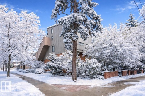 11122 83 Avenue, Edmonton, AB - Outdoor