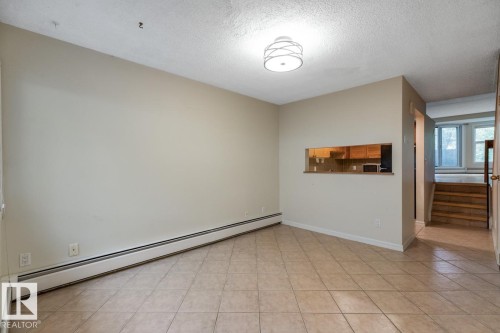 11122 83 Avenue, Edmonton, AB - Indoor Photo Showing Other Room