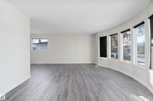 144 Green Ash Drive, Wetaskiwin, AB - Indoor Photo Showing Other Room