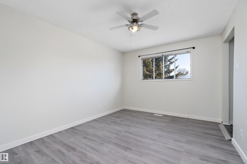 144 Green Ash Drive, Wetaskiwin, AB - Indoor Photo Showing Other Room