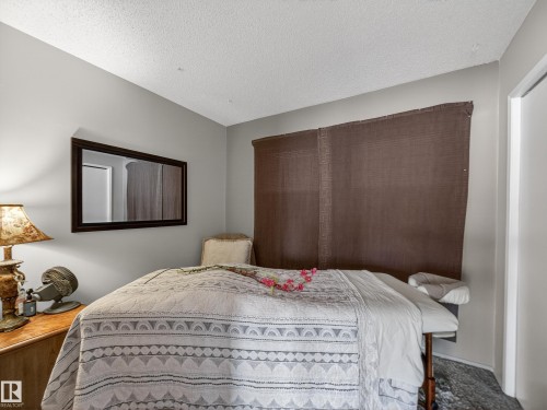 8616 106 Street, Edmonton, AB - Indoor Photo Showing Bedroom