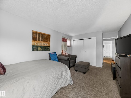 8616 106 Street, Edmonton, AB - Indoor Photo Showing Bedroom