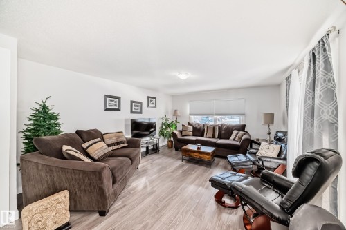 140 West View Crescent, Edmonton, AB 