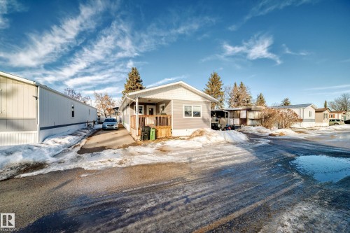 140 West View Crescent, Edmonton, AB 