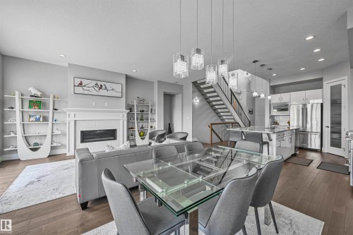 1025 Huckell Place, Edmonton, AB 