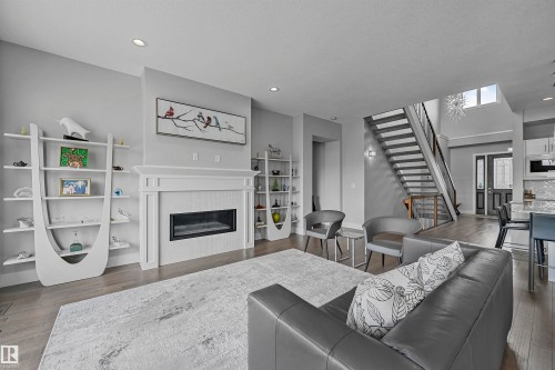 1025 Huckell Place, Edmonton, AB 