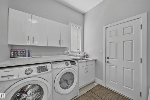 1025 Huckell Place, Edmonton, AB 