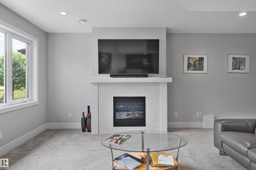 1025 Huckell Place, Edmonton, AB 