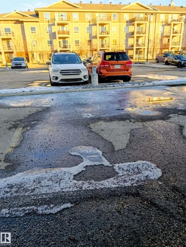 1422 7339 South Terwillegar Drive, Edmonton, AB 