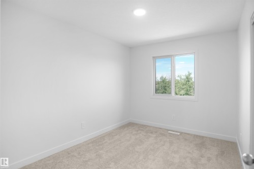 4635 Kinsella Landing, Edmonton, AB - Indoor Photo Showing Other Room