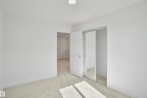 8464 183 Avenue, Edmonton, AB - Indoor Photo Showing Other Room
