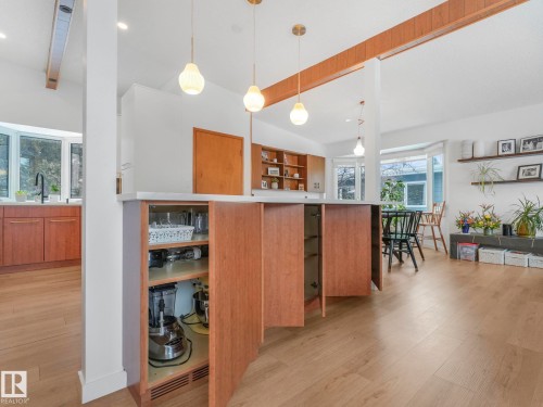 14004 80 Avenue, Edmonton, AB - Indoor Photo Showing Other Room