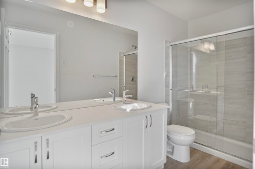 3 Tenuto Link, Spruce Grove, AB - Indoor Photo Showing Bathroom