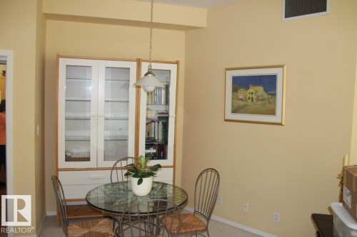 Dining area - 330 4831 104A Street, Edmonton, AB - Indoor Photo Showing Dining Room