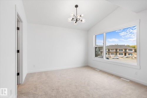 22607 89 Avenue, Edmonton, AB - Indoor Photo Showing Other Room