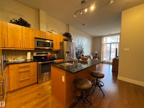 115 6608 28 Avenue, Edmonton, AB - Indoor Photo Showing Kitchen With Stainless Steel Kitchen