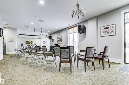 218 6608 28 Avenue, Edmonton, AB - Indoor Photo Showing Dining Room