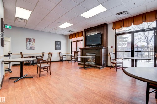 218 6608 28 Avenue, Edmonton, AB - Indoor Photo Showing Office