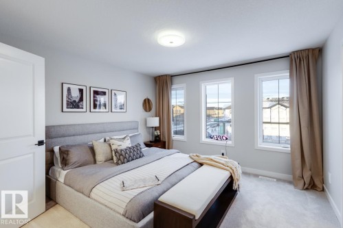 8239 Kiriak Loop, Edmonton, AB - Indoor Photo Showing Bedroom