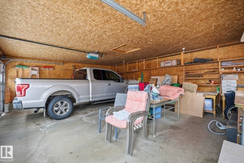 5304 114B Street, Edmonton, AB - Indoor Photo Showing Garage