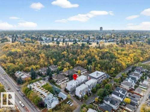 7 9745 92 Street, Edmonton, AB - Outdoor With View