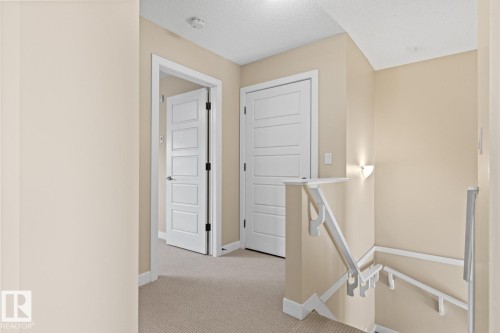 39 13825 155 Avenue, Edmonton, AB - Indoor Photo Showing Other Room