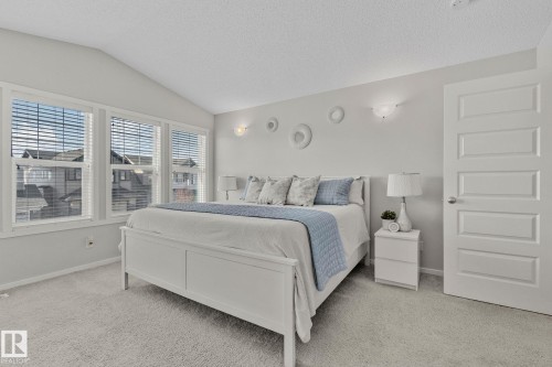 2357 Cassidy Way, Edmonton, AB - Indoor Photo Showing Bedroom