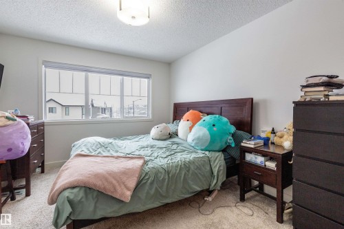 42 Jennifer Crescent, St. Albert, AB - Indoor Photo Showing Bedroom
